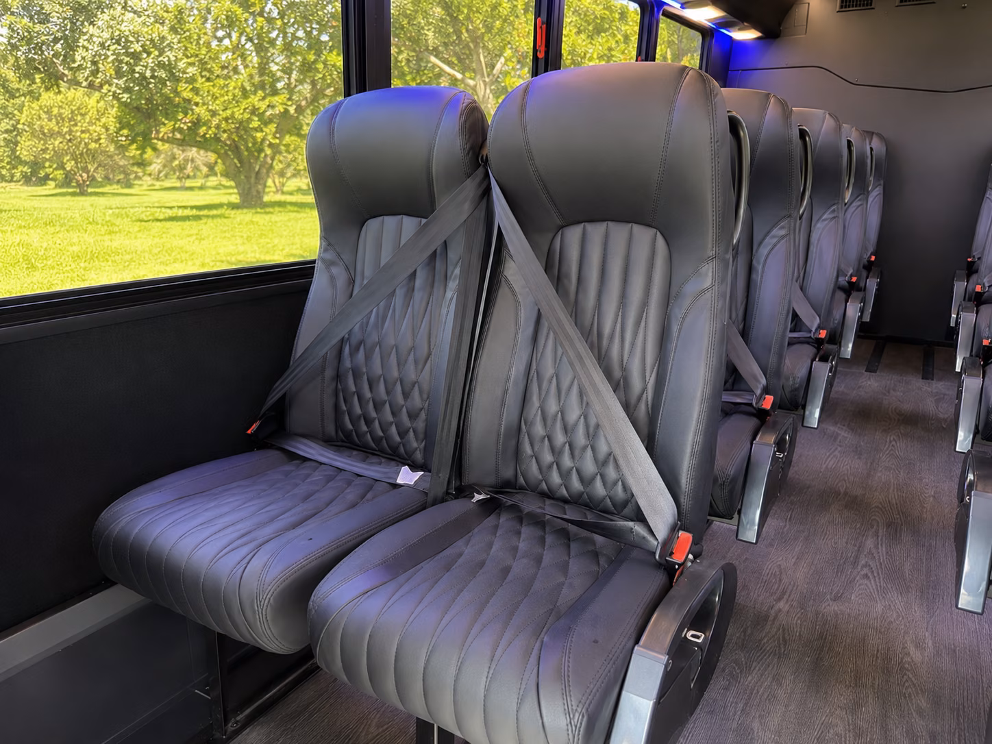 charter bus rentals for corporate wine events and group outings from toledo