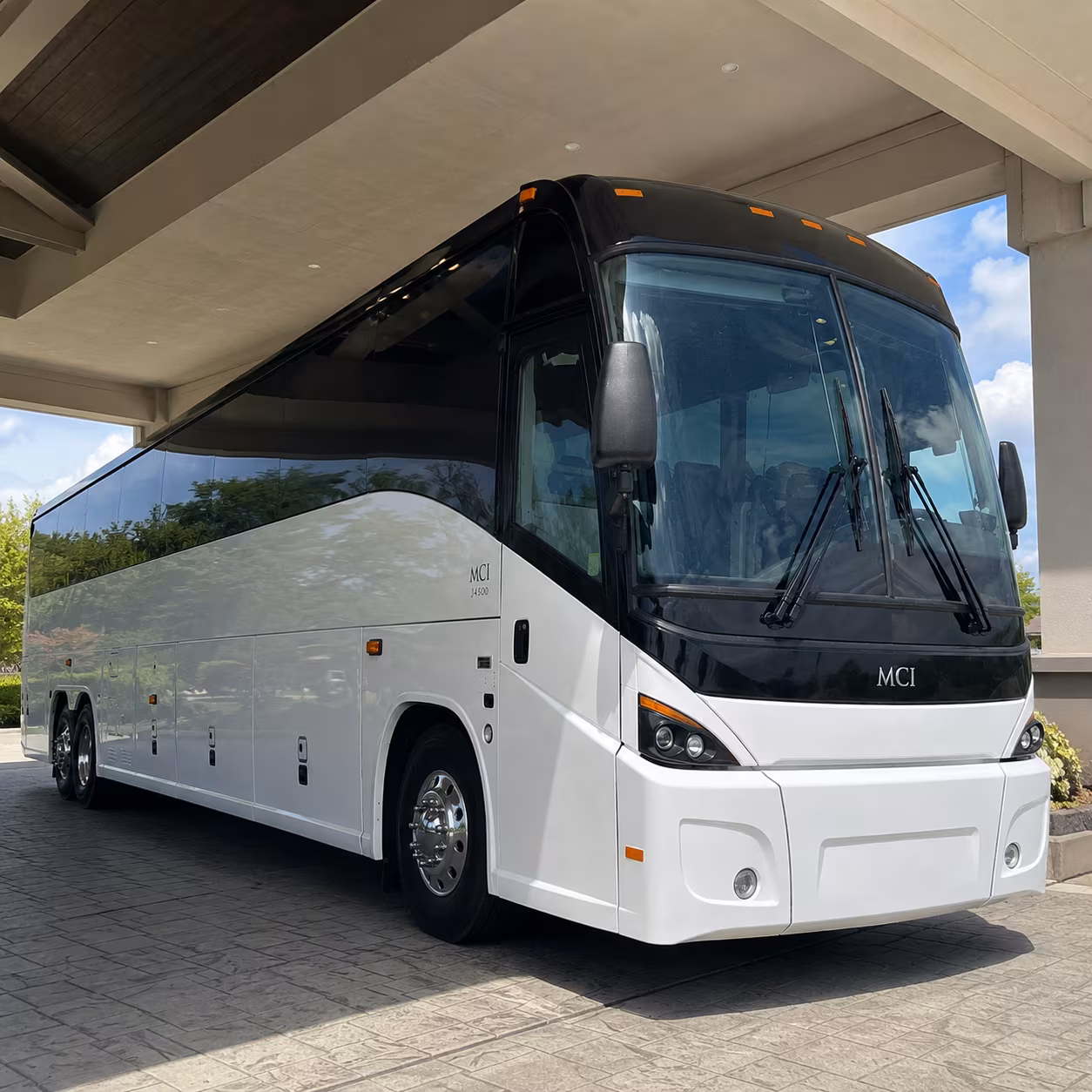 find the perfect transportation for your next airport transfer 5