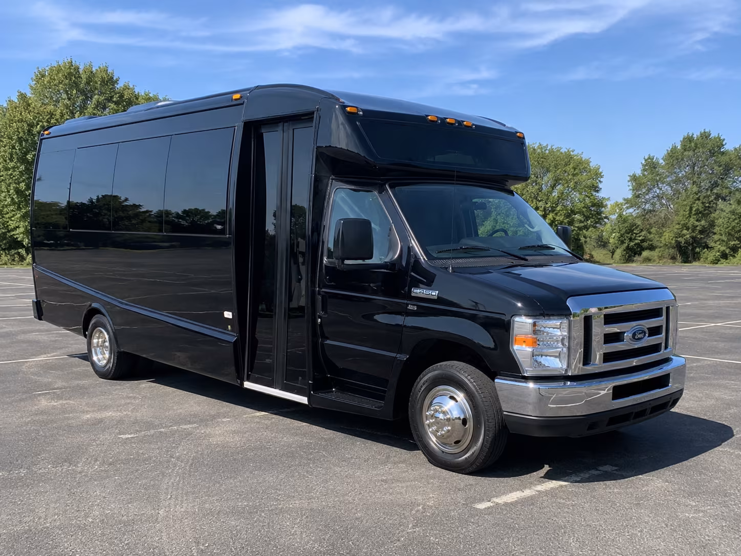 minibus rentals for toledo prom groups of every size