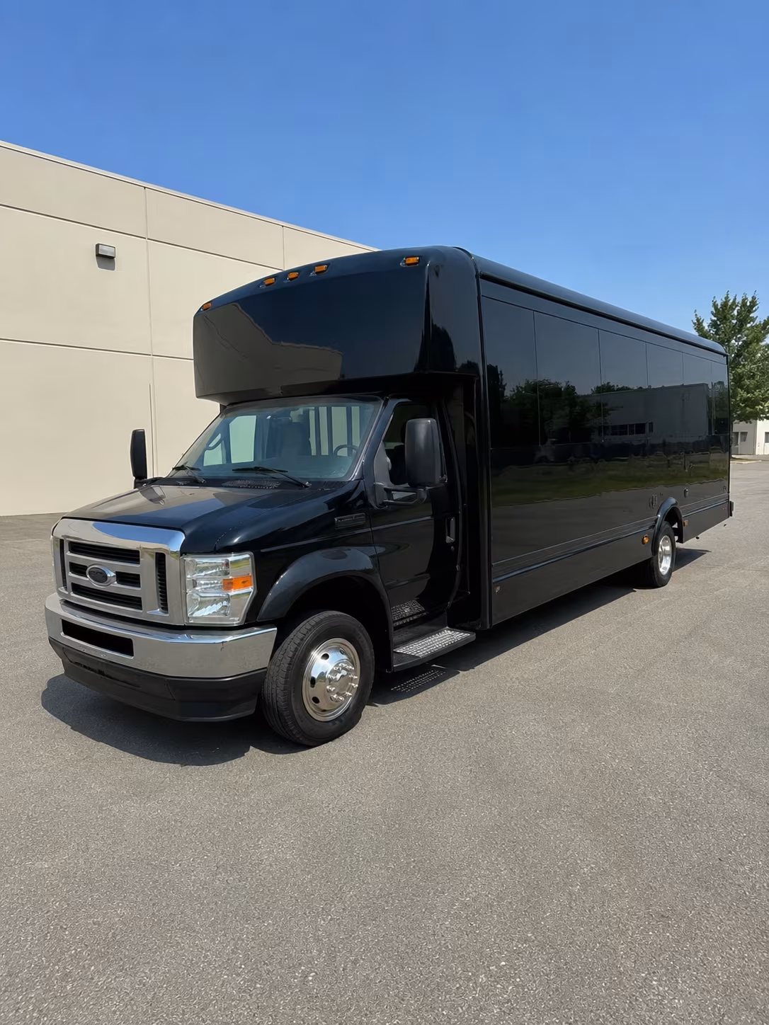 party buses for university of toledo rockets game days